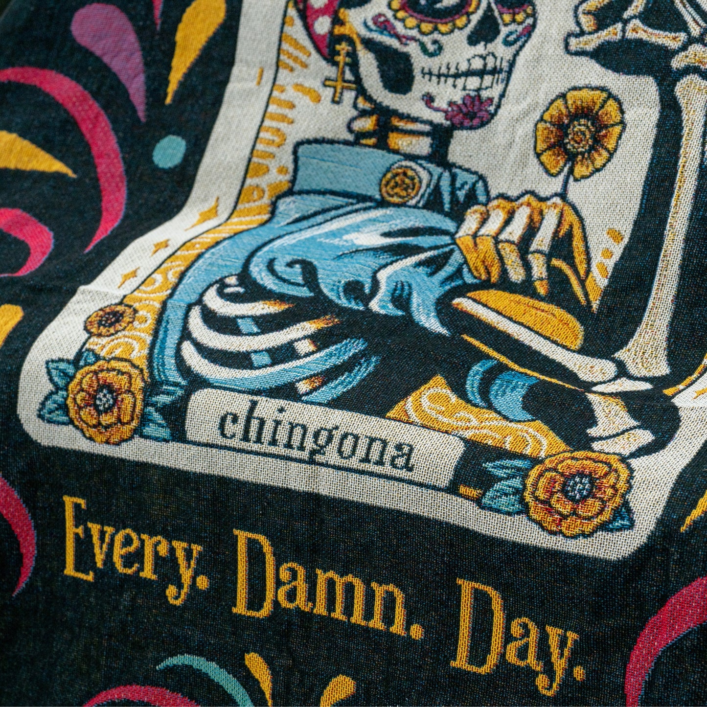 Chingona Woven Throw Blanket