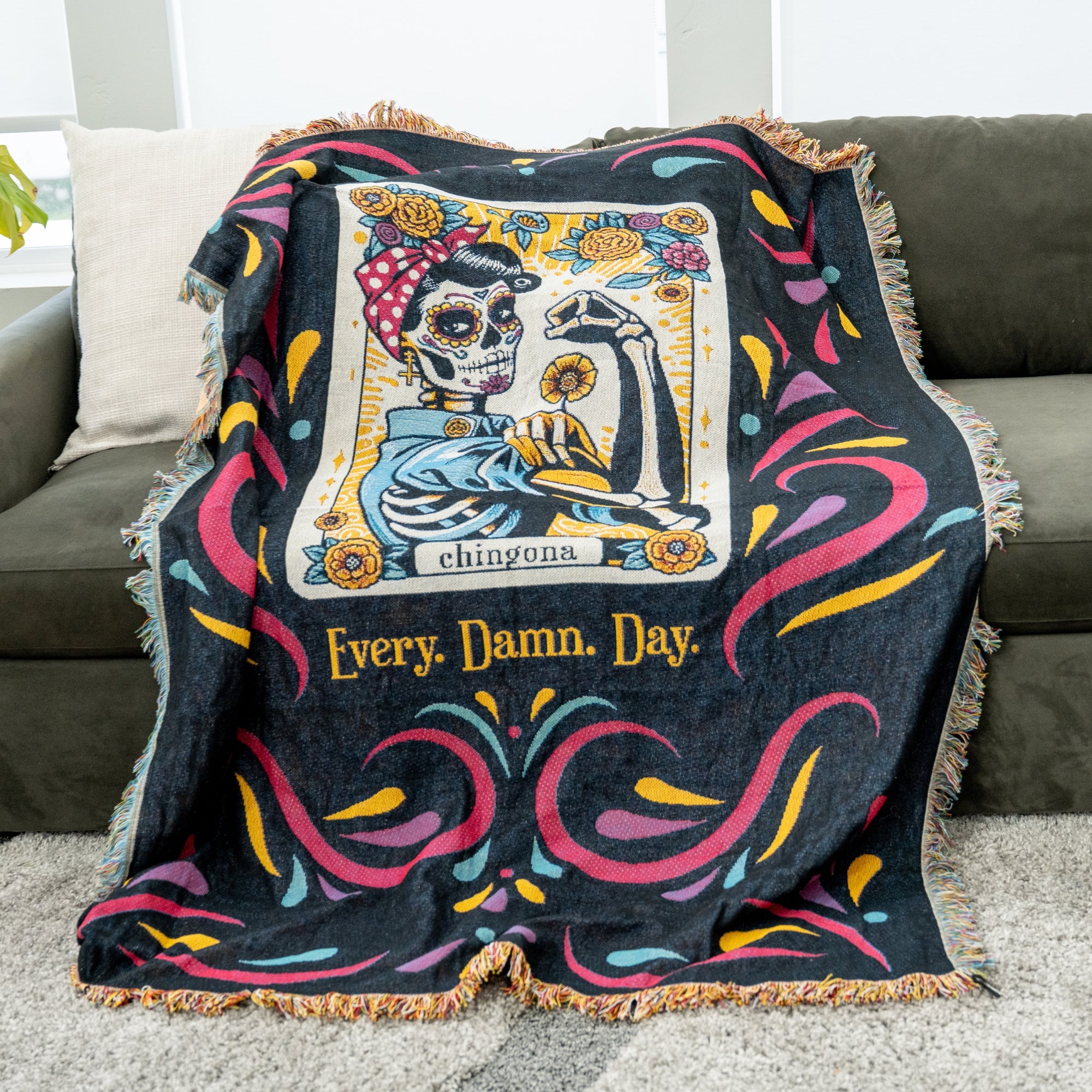 Chingona Woven Throw Blanket – MexiStuff