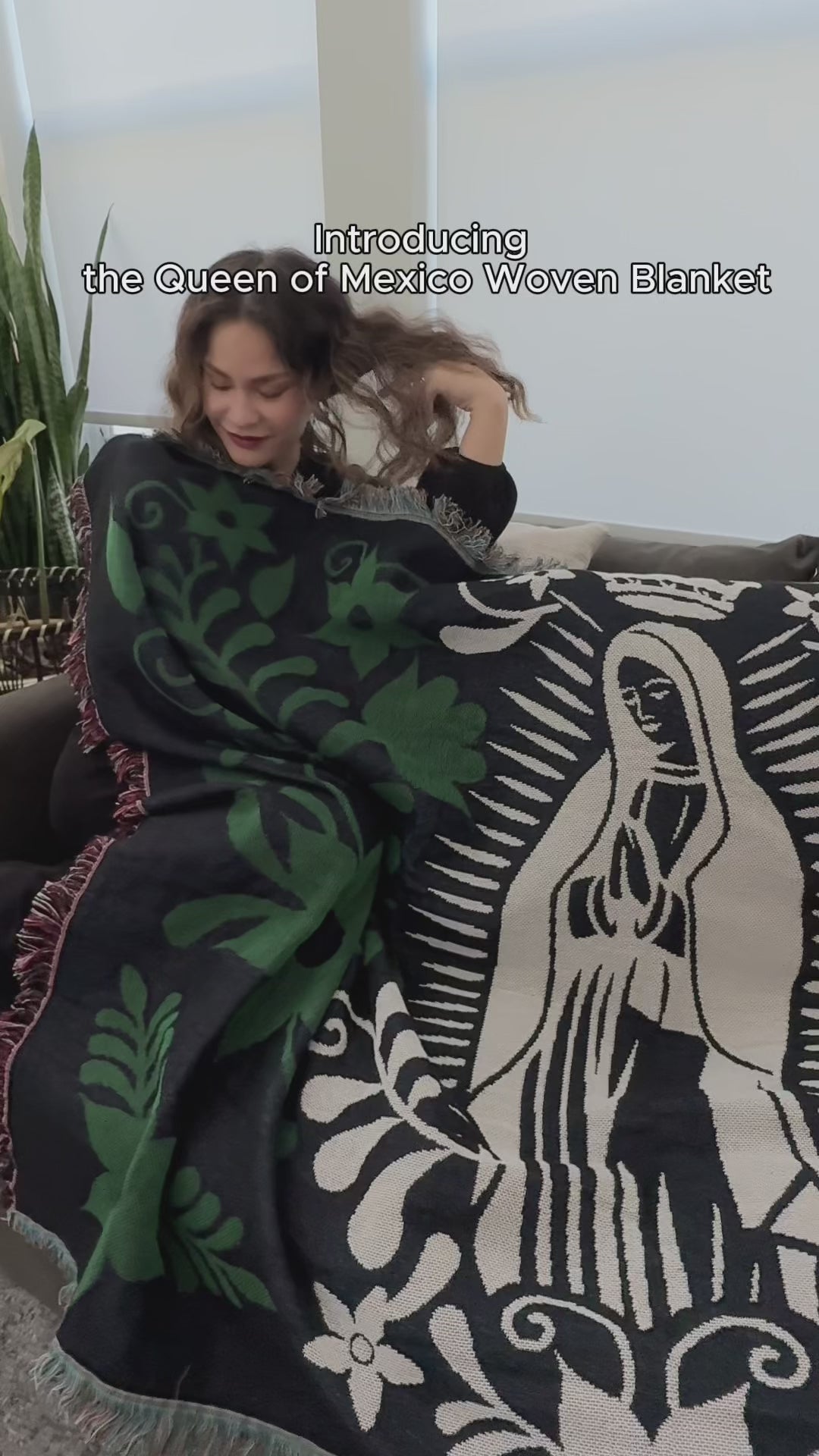 Queen of Mexico Woven Throw Blanket