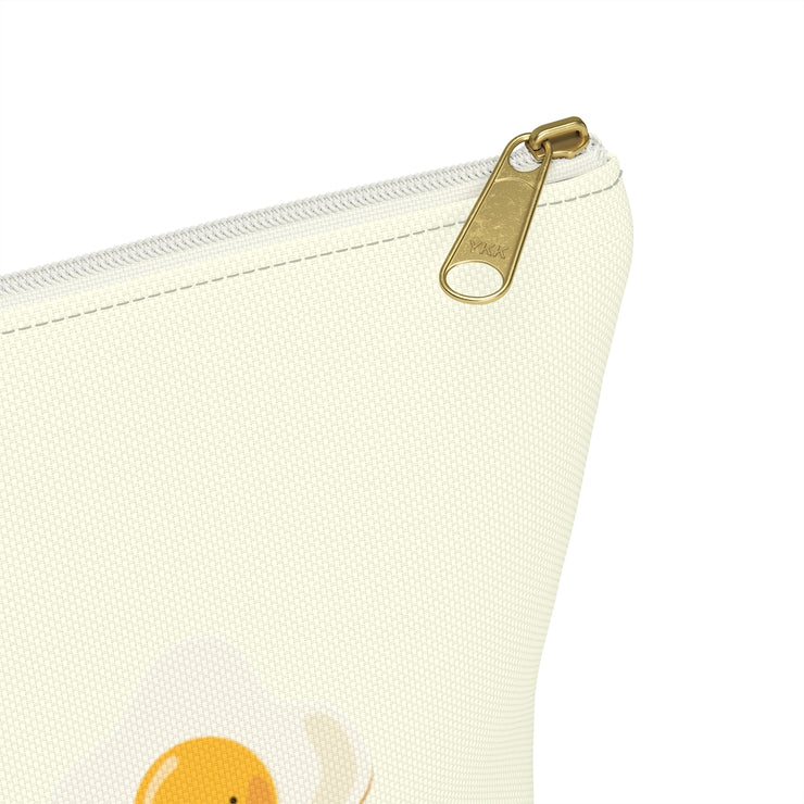 A Huevo Accessory Bag