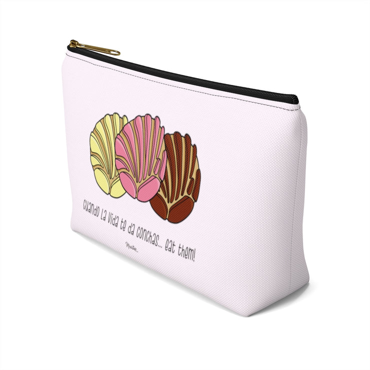 Cuando La Vida Te Da Conchas Accessory Bag