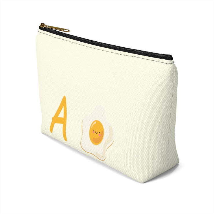 A Huevo Accessory Bag
