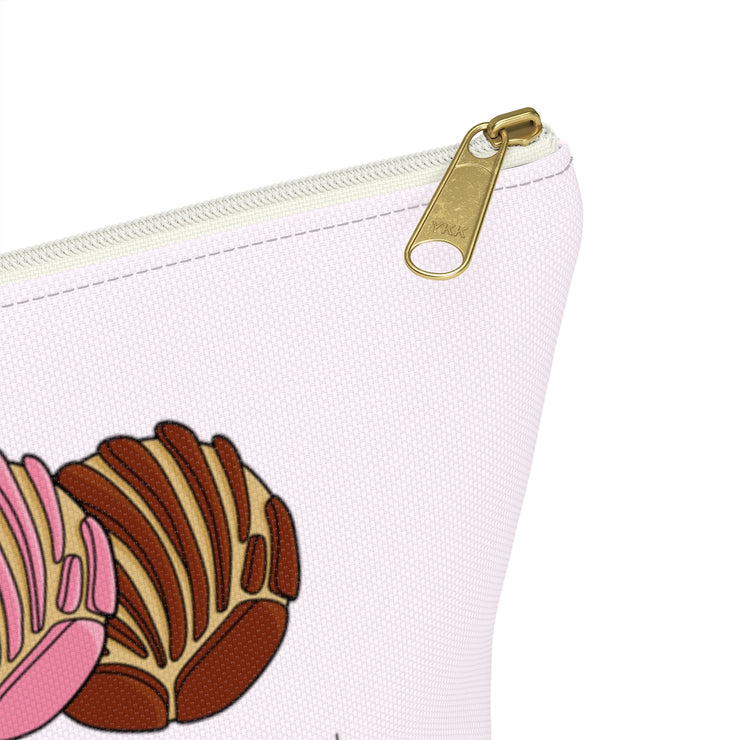 Cuando La Vida Te Da Conchas Accessory Bag