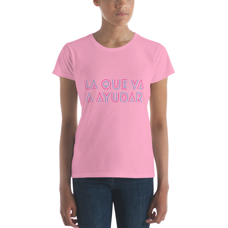 La Que Va A Ayudar Women's Premium Tee